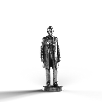 Silver statue of Abraham Lincoln made from 999 fine silver.